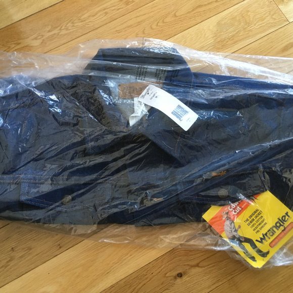 Jean Jacket - Picture 3 of 5